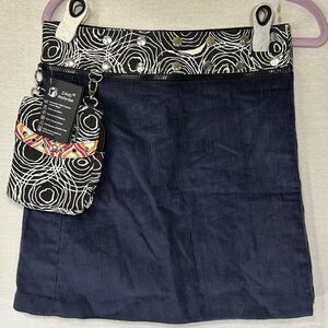 Zand Amsterdam Wrap Skirt Reversible Adjustable Snap Waist One Size With Pouch